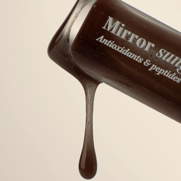 Сонцезахисний блиск для губ Hugs Mirror Sungloss Antioxidants & Peptides Cold Brew SPF 20+ PA++, 5.5 мл 72472 фото