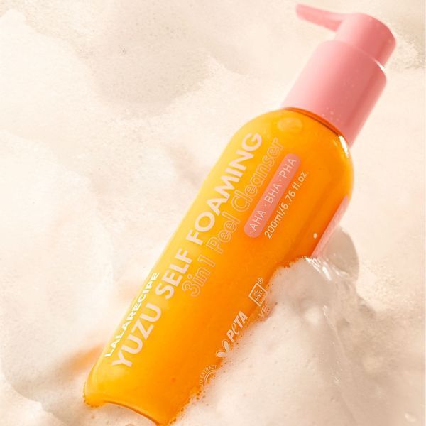 Освітлююча пінка для вмивання з екстрактом юдзу 3в1 LALARECIPE Yuzu Vita C Self Foaming 3in1 Cleanser, 200 мл 8809689374011 фото