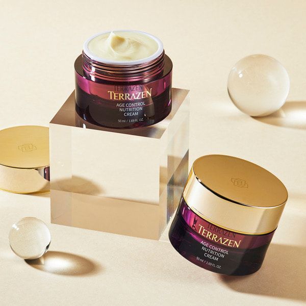 Омолоджувальна живильна нічна маска проти зморшок Terrazen Age Control Nutrition Sleeping Mask 80 ml. 889263868172 фото