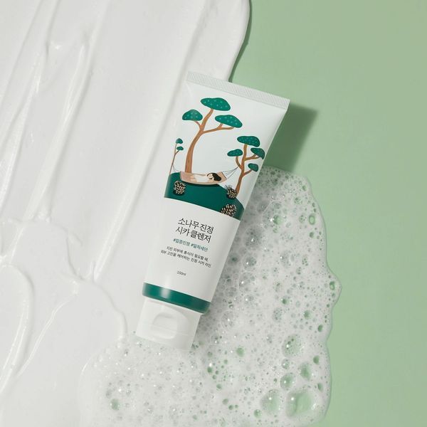 Очищувальна пінка з екстрактом голок сосни ROUND LAB Pine Calming Cica Cleanser, 150 мл 8809864754126 фото